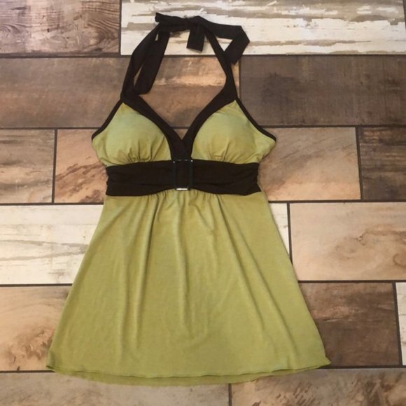 Iz Byer Tops - DONATING 3/30/23            California Halter EUC